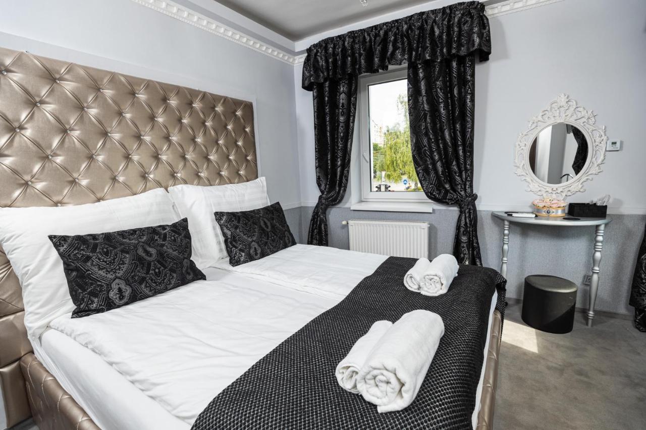 Bed and Breakfast Palazzo à Szeged Extérieur photo